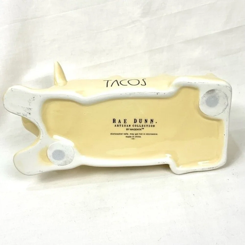 Rae Dunn Chihuahua Taco Holder Yellow Ceramic Dog Pup Puppy Taco Tuesday New